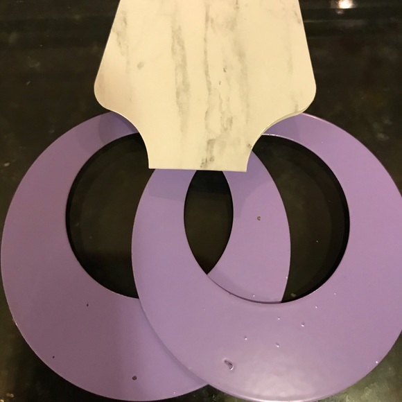 FASHION JEWELRY - Picture 3 of 8